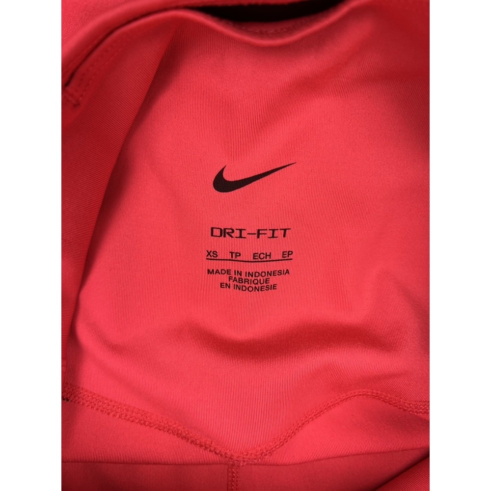 Nike One Womens Size XS Tight Fit High Rise 7" Length Shorts Pink DV9022-648 - Picture 7 of 7